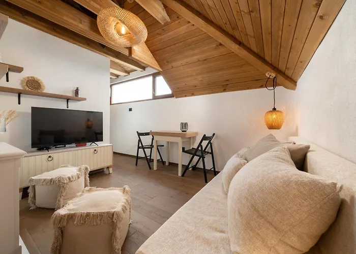Gurgulyat View - 1 Bedroom Loft